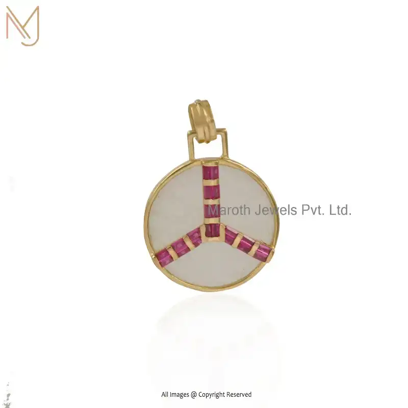 Private Lable 14K Yellow Gold Black Onyx & Pink Quartz Baguettes Round Gemstone Pendant