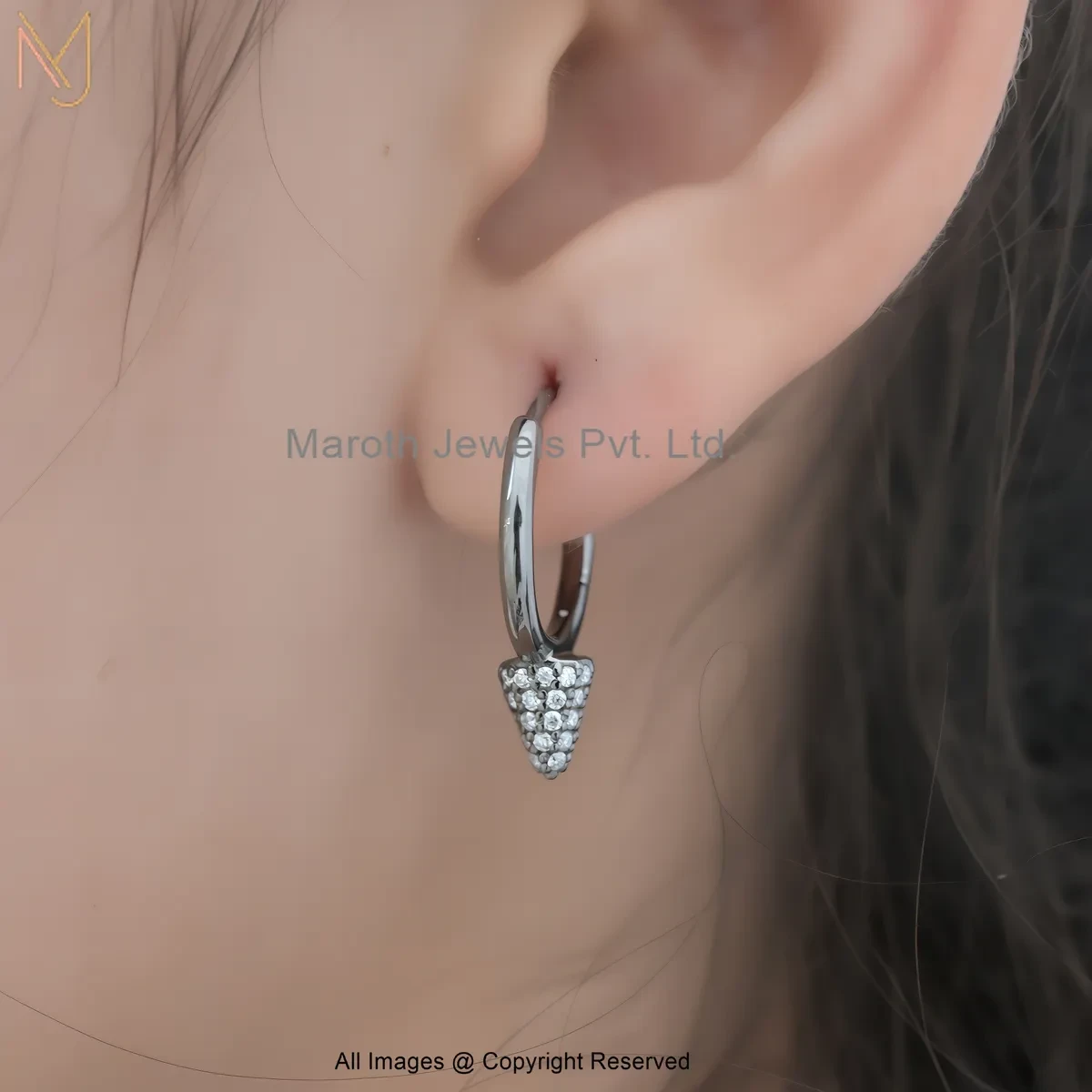 14K White Gold Moissanite Pave Spike Drop Hoop Earrings Manufacturer