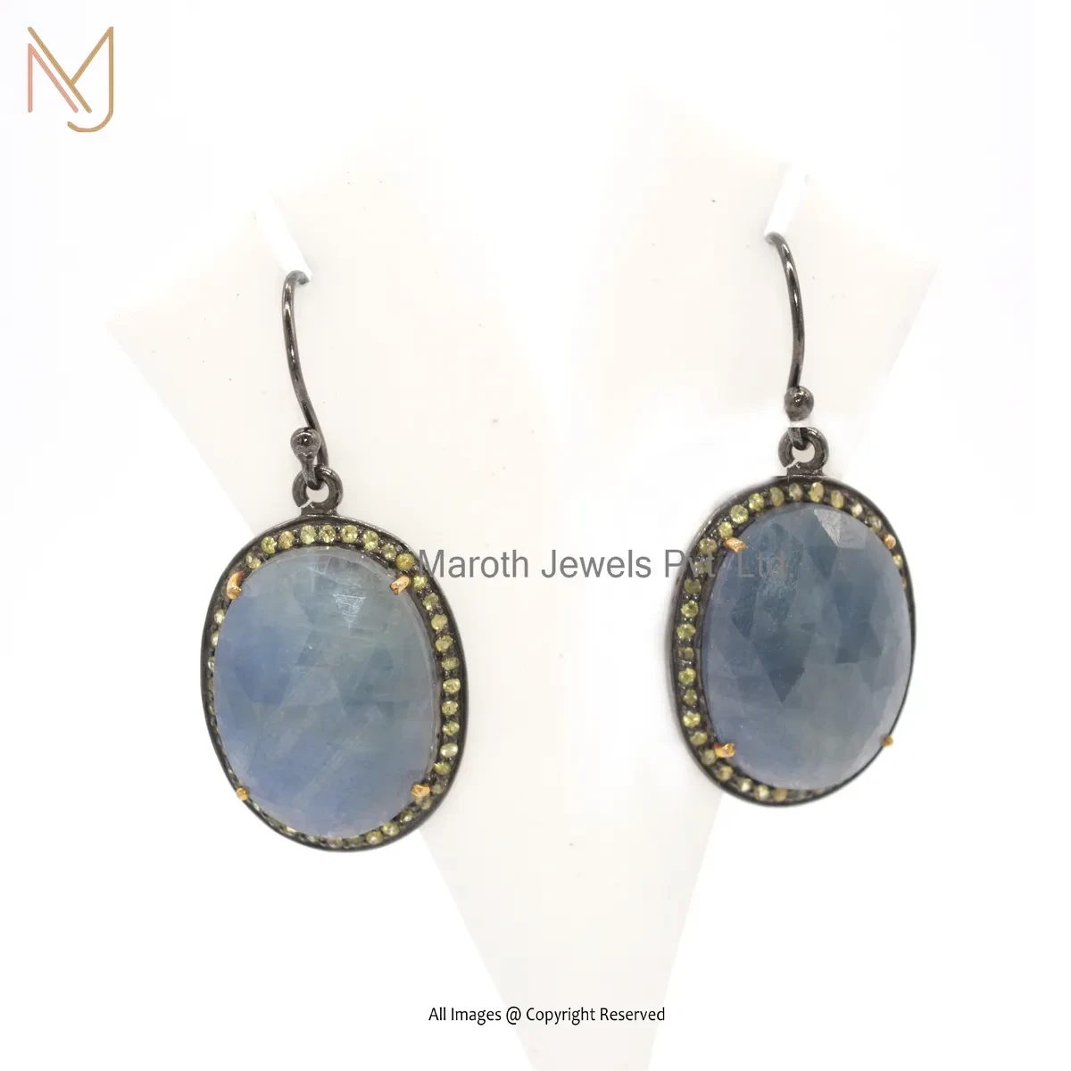 14K White Gold Pave Diamond Blue Sapphire Gemstone Drop Earring Manufcaturer