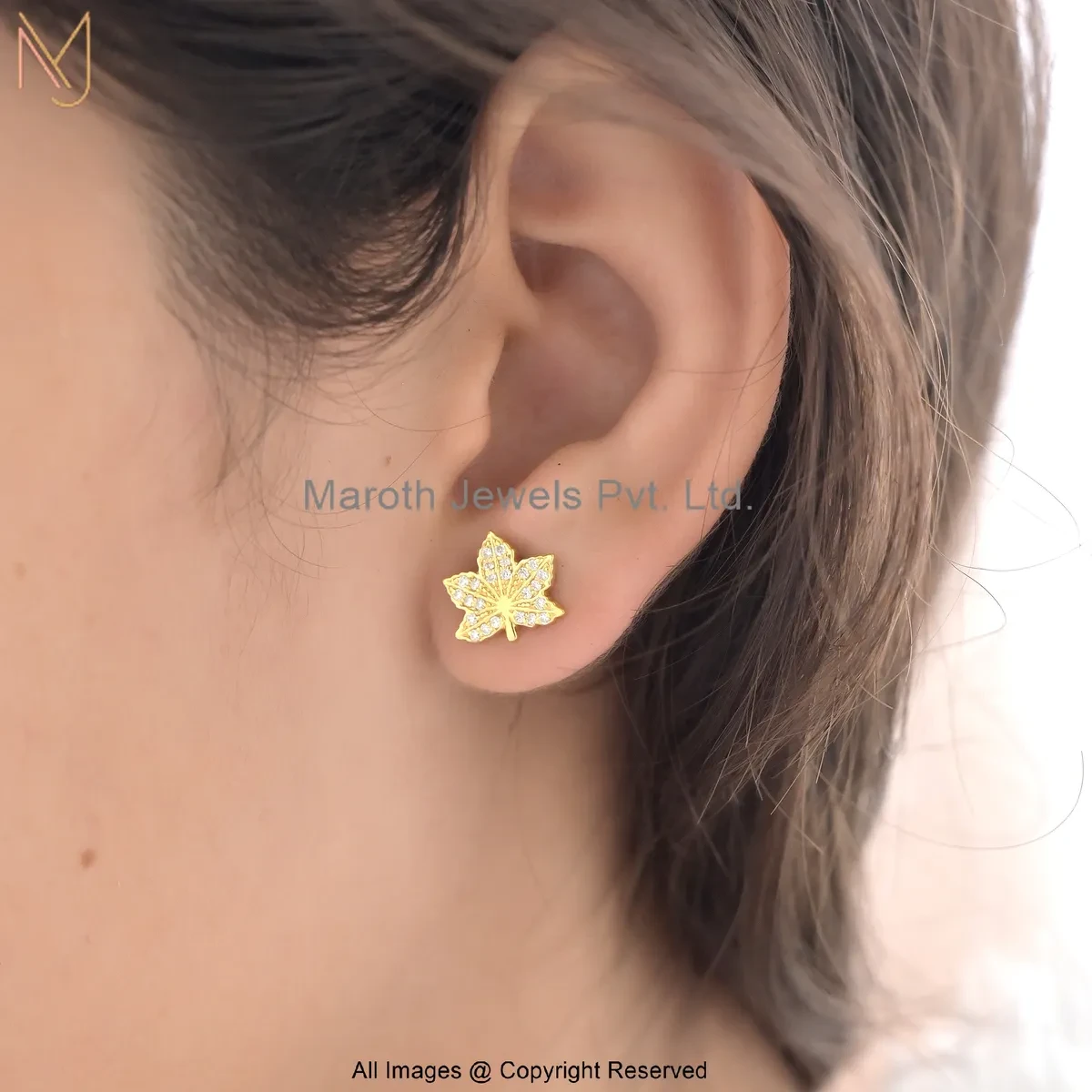 14K Yellow Gold Diamond Cannabis Leafs Stud Earring Manufacturer
