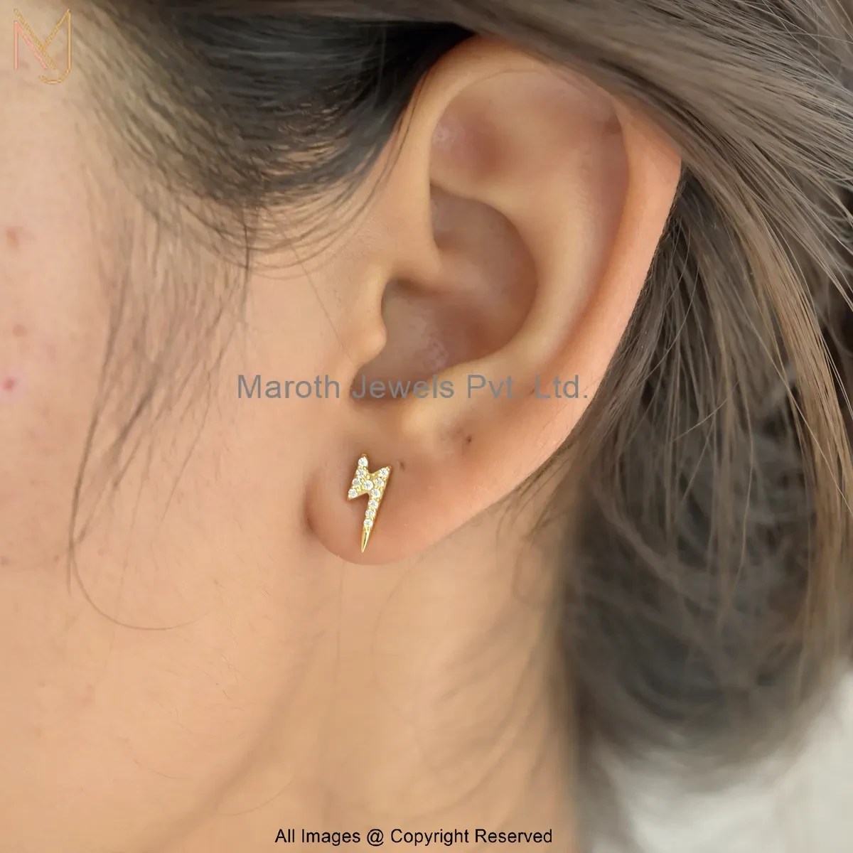 14K Yellow Gold Moissanite Gold Finish Lightning Bolt Stud Earring Jewelry Supplier